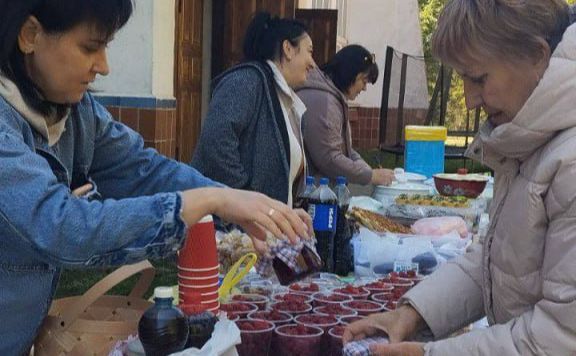 На благодійному заході в селі Малий Бакай зібрали понад 30 тисяч для ЗСУ
