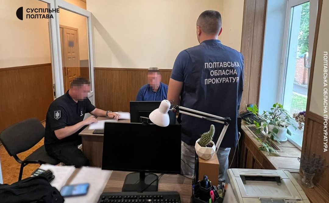 За вимагання 180 тисяч гривень на Полтавщині судитимуть колишніх посадовців Держпродспоживслужби та ветлікарні