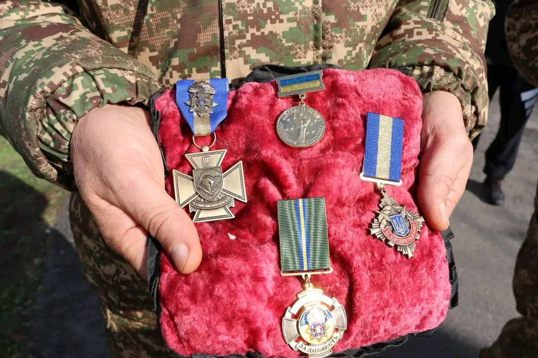Решетилівська громада попрощалася із загиблим захисником Владиславом Бабаніним