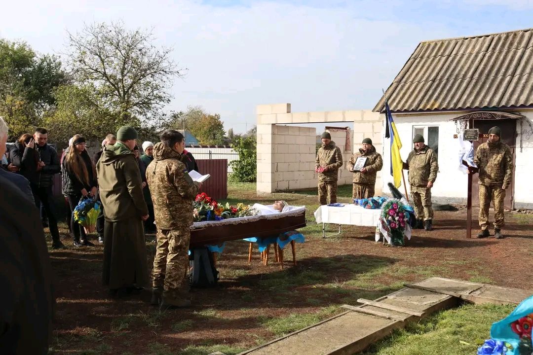 Решетилівська громада попрощалася із загиблим захисником Владиславом Бабаніним