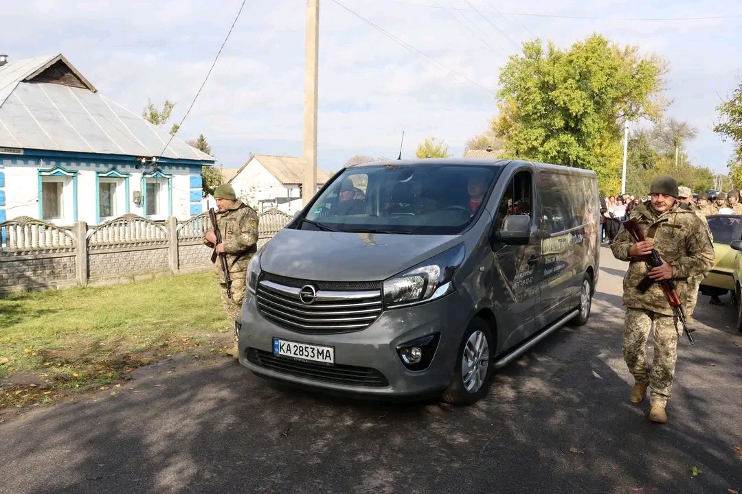 Решетилівська громада попрощалася із загиблим захисником Владиславом Бабаніним
