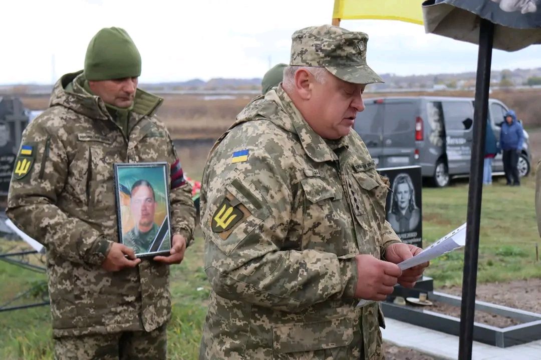 У Решетилівці попрощалися із захисником Павлом Пімочкіним