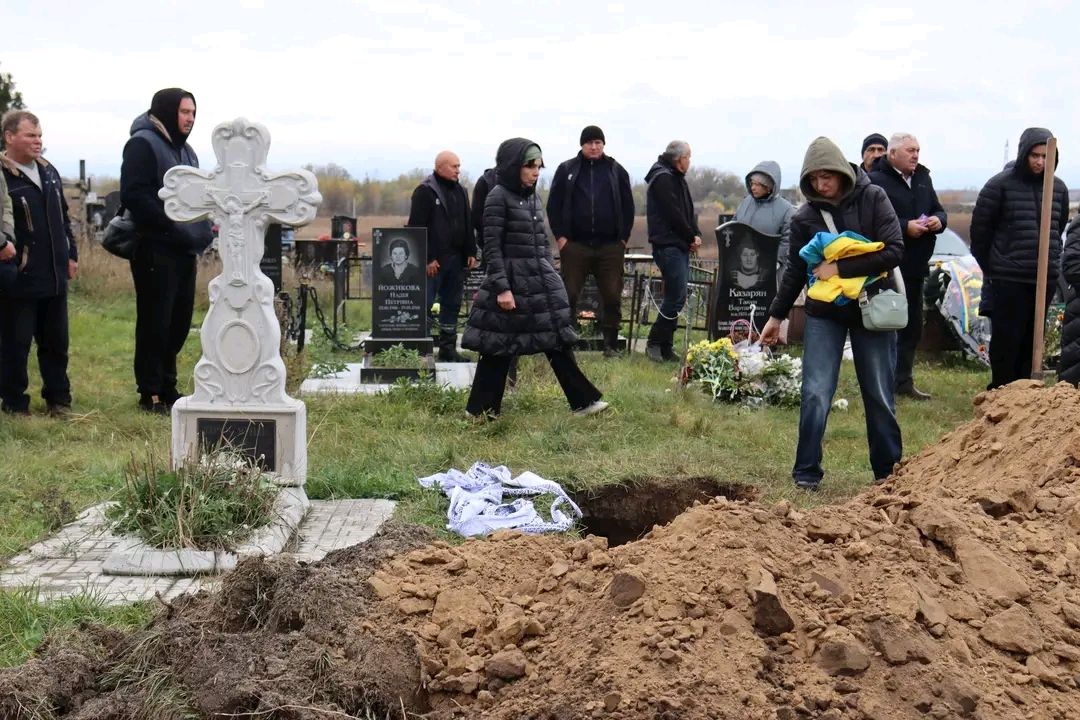 У Решетилівці попрощалися із захисником Павлом Пімочкіним