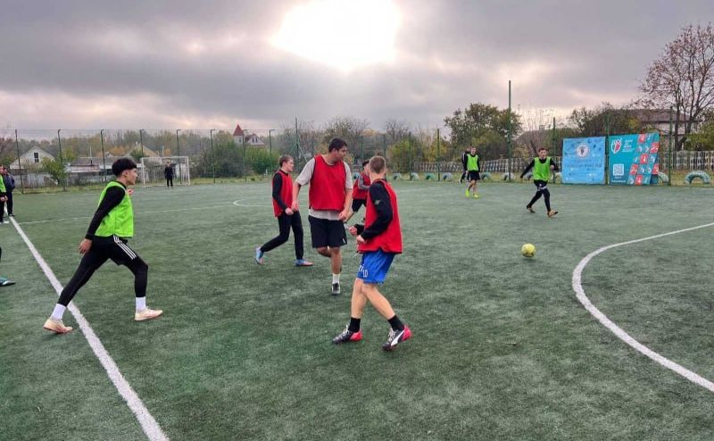 «Пліч-о-пліч». Новий сезон: решетилівські школярі взяли участь у змаганнях із масового футболу