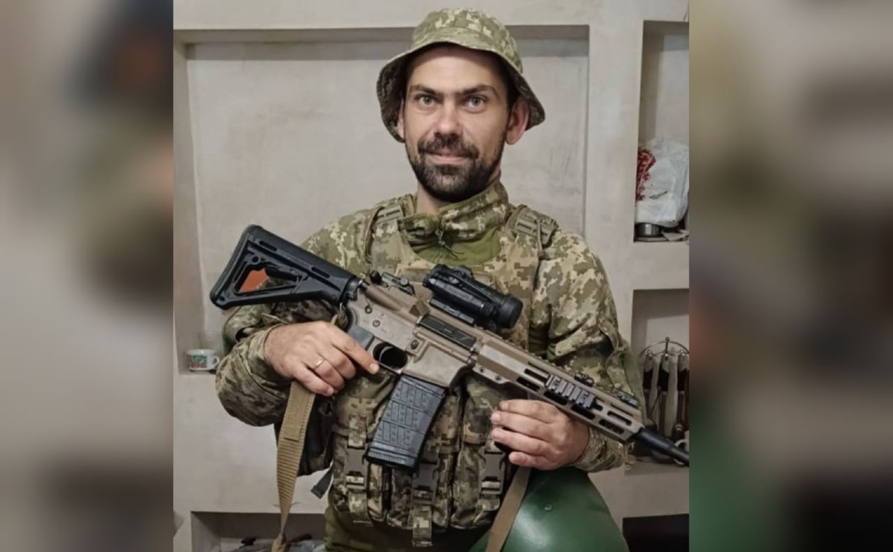 Відкрили збір на авто для захисника Євгена Денисенка