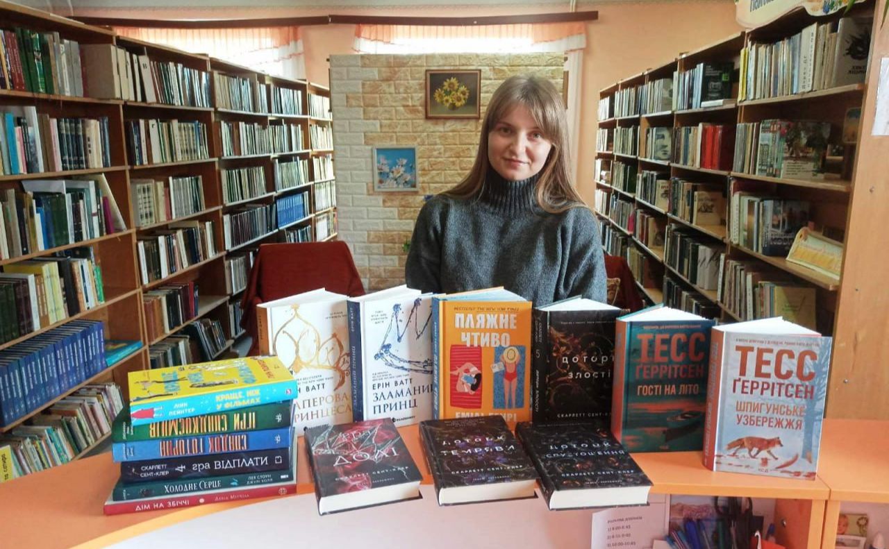 У Решетилівській ЦМБ нові надходження книг