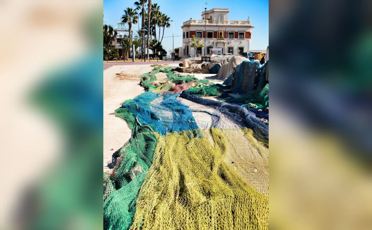 Французькі рибалки передали Україні 280 км сіток для захисту від російських дронів