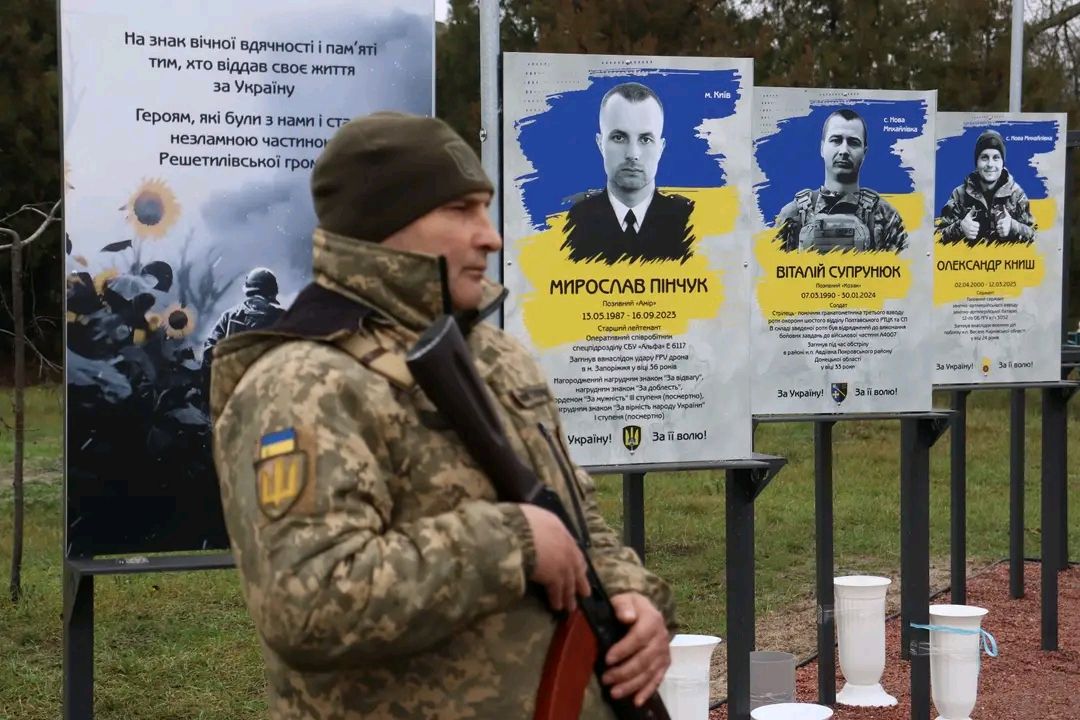 У Новій Михайлівці відкрили Алею на честь загиблих воїнів-односельців