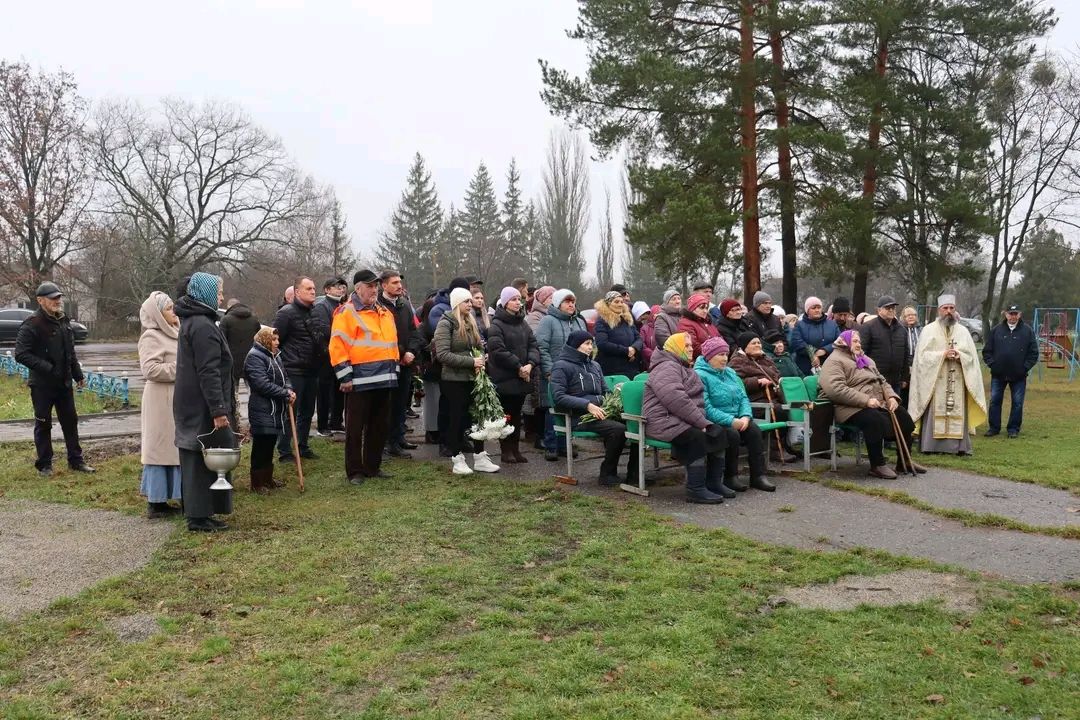 У Новій Михайлівці відкрили Алею на честь загиблих воїнів-односельців