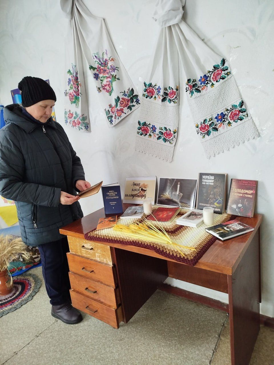 У громаді вшанували пам’ять жертв Голодоморів