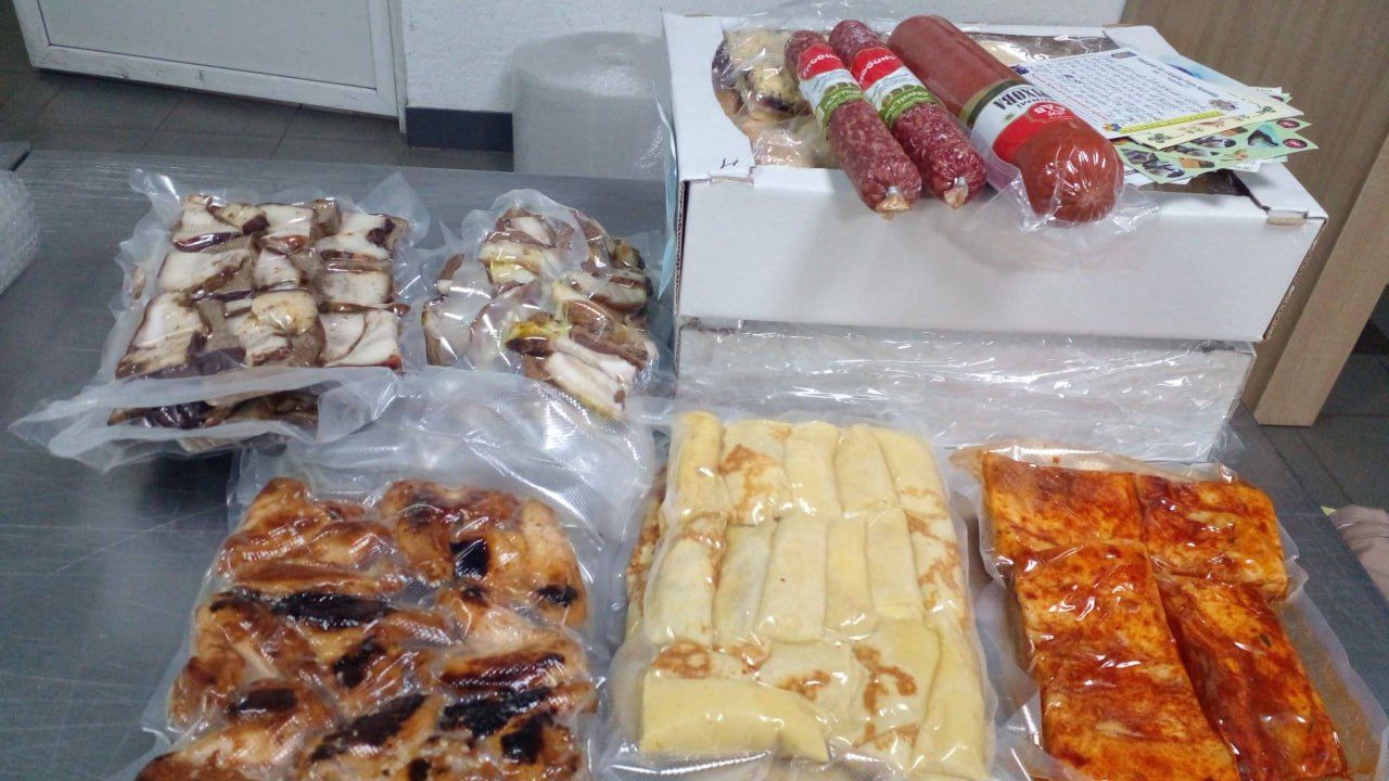 Із Решетилівки вирушили гумвантажі на фронт