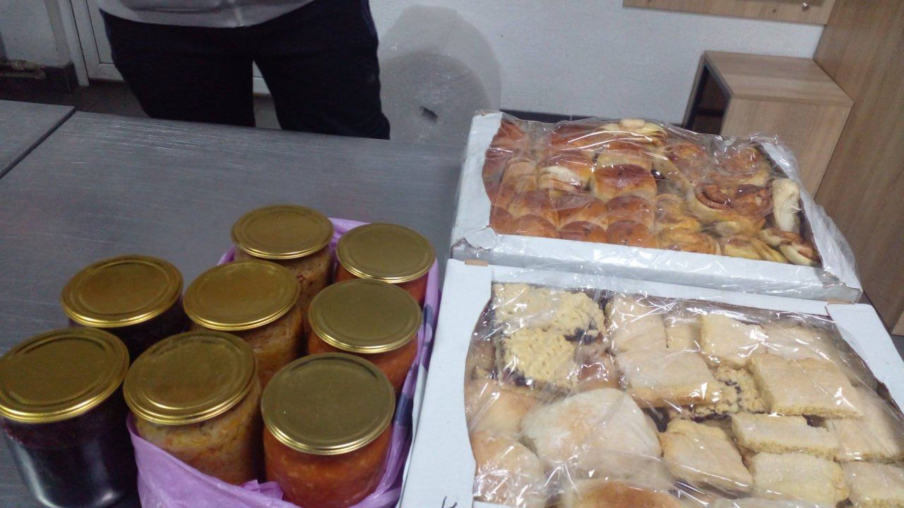 Із Решетилівки вирушили гумвантажі на фронт