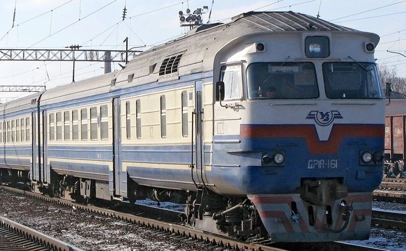 Увага! На Полтавщині змінять рух потягів