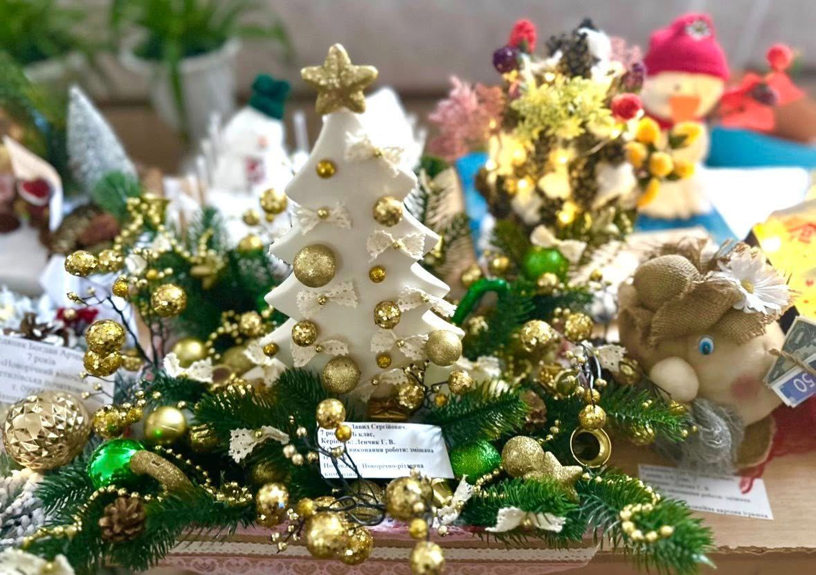 У Решетилівській «початківці» визначили переможців конкурсу «Збережи ялинку»