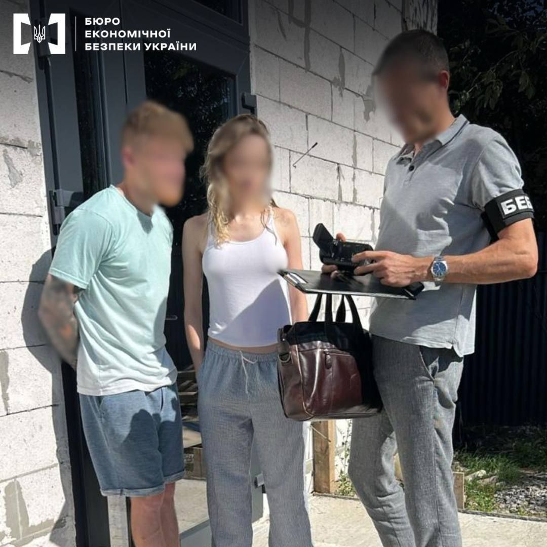 На Полтавщині за підпільне виробництво тютюну для кальянів судитимуть трьох чоловіків