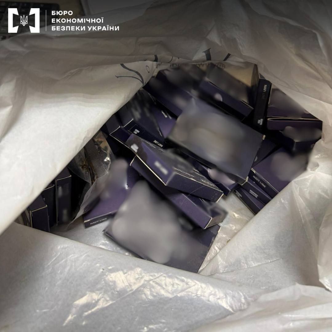 На Полтавщині за підпільне виробництво тютюну для кальянів судитимуть трьох чоловіків