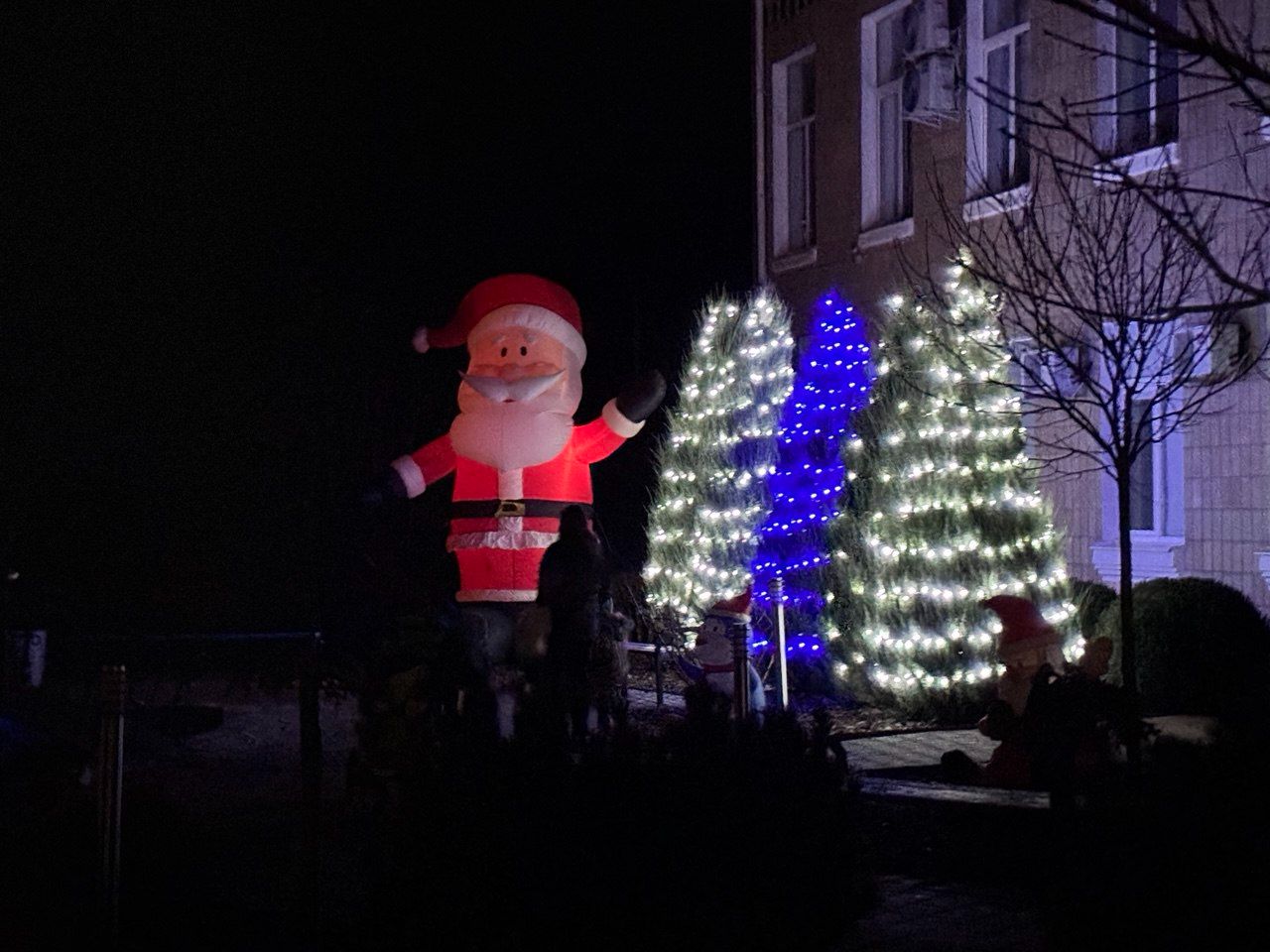 У місті облаштували казкову локацію до різдвяних свят