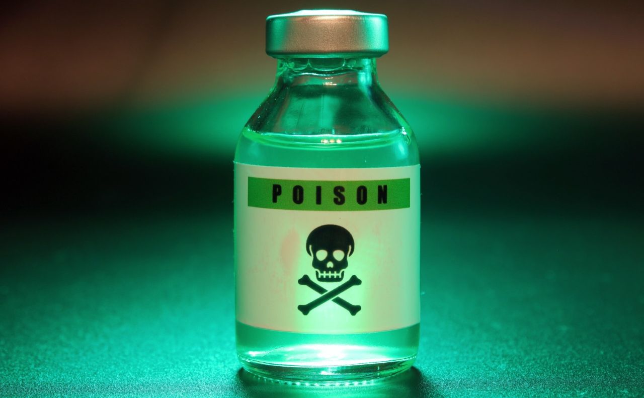 У Лубнах двоє людей отруїлося невідомою речовиною