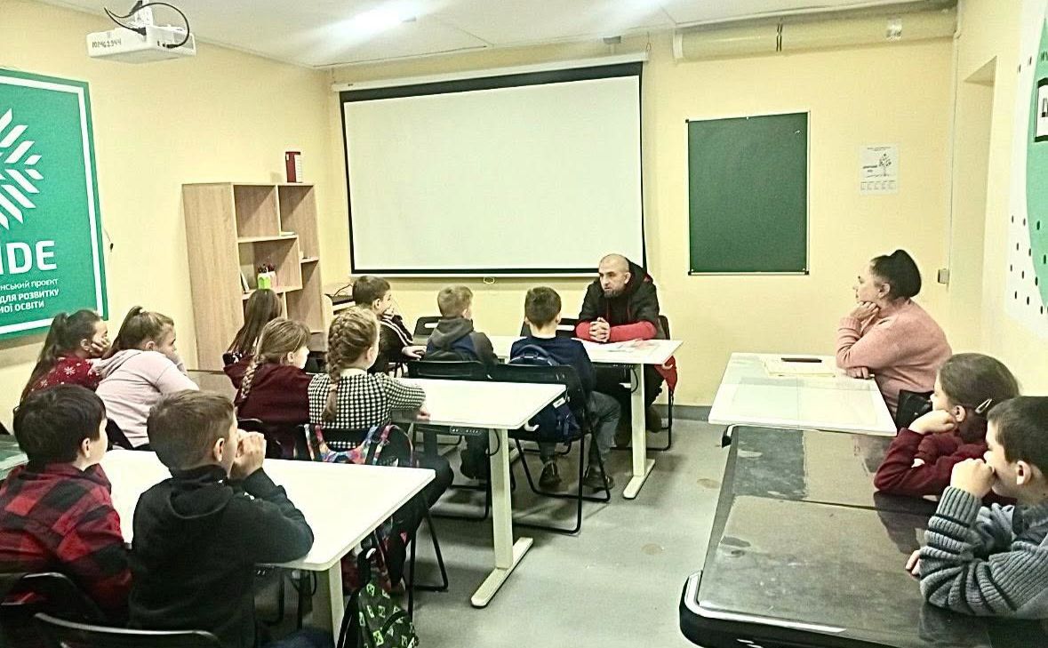 Для решетилівських школярів провели правову годину