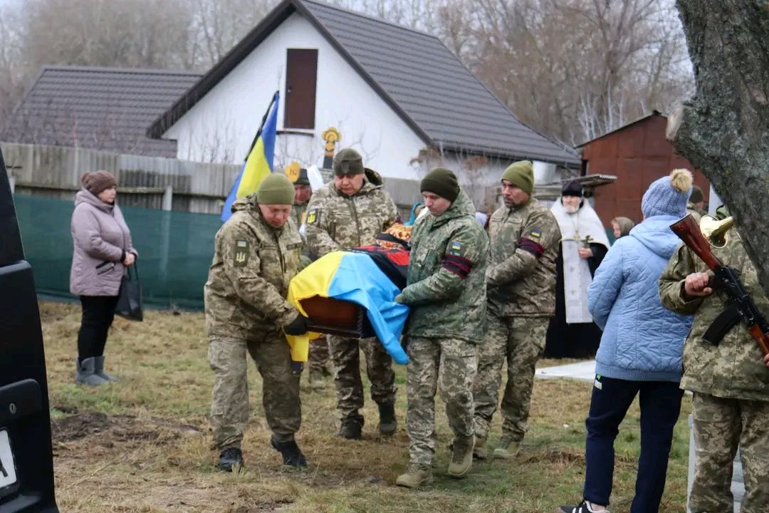 У Решетилівці попрощалися із захисником Віталієм Демченком