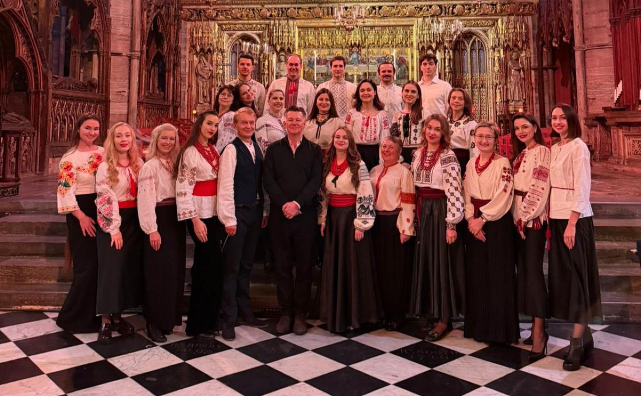 У різдвяному зверненні британського короля Чарльза III звучав український «Щедрик»