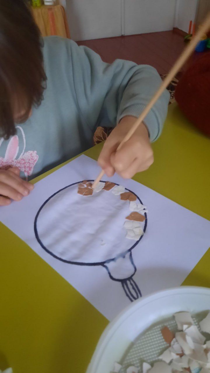 Вихованці Решетилівської філії ПОЕНЦУМ виготовляють новорічні екоприкраси