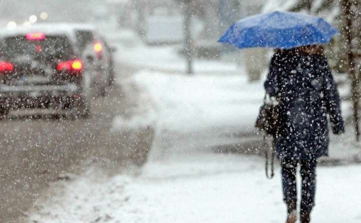 У вівторок очікується сніг та ожеледиця