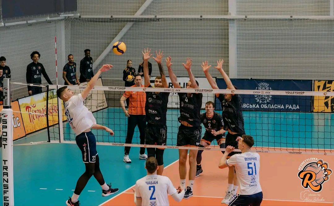 Решетилівський опорний ліцей імені І. Л. Олійника запрошує дітей на зустріч із гравцями ВК «Решетилівка»