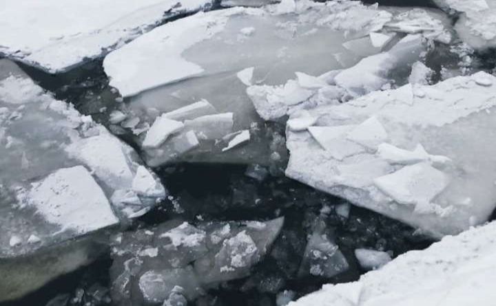 У Кременчуці чоловік провалився під лід і потонув