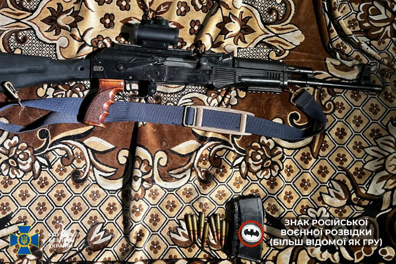 Збройові барони: СБУ та Нацполіція перешкодили продажу найбільшої за час великої війни партії «трофейної» зброї