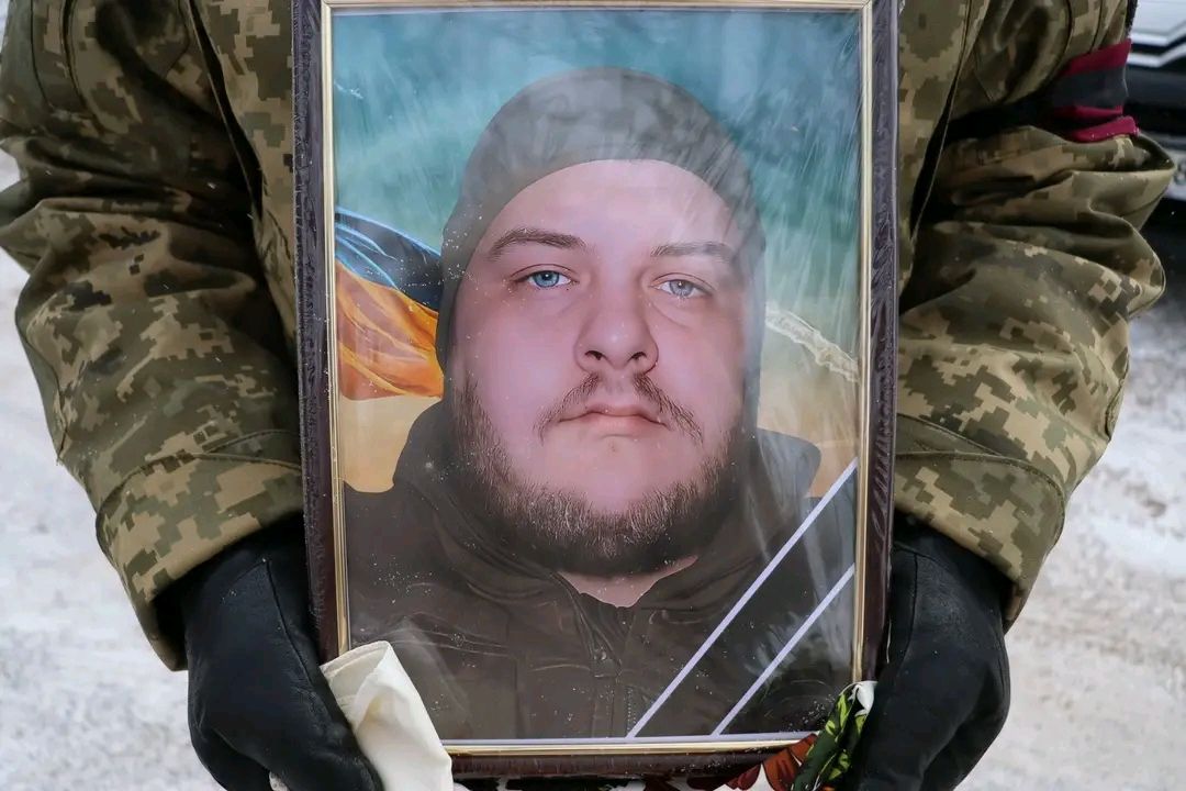 У Решетилівській громаді попрощалися з Захисником України Миколою Кучуком