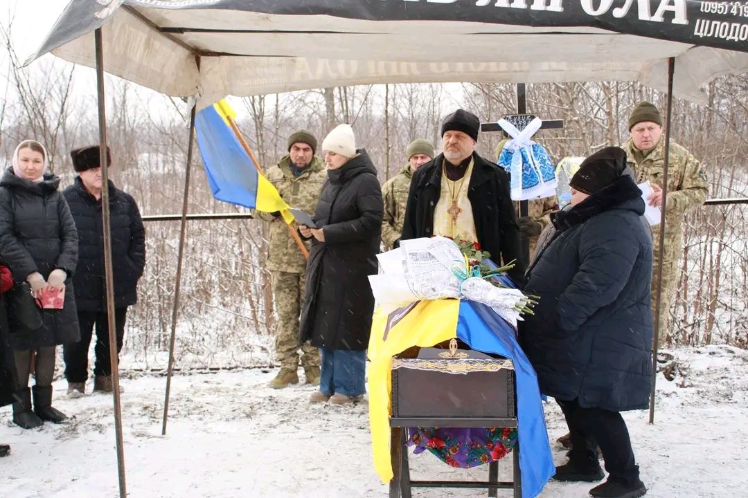 У Решетилівській громаді попрощалися з Захисником України Миколою Кучуком