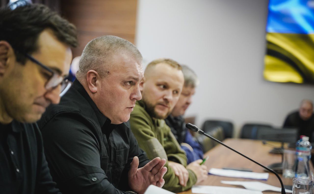 Обласні комунальні підприємства пропонують передати в управління ОВА