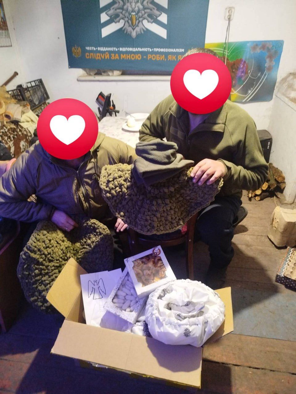 Бійці із 38-ї бригади отримали маскувальні костюми та сітки із Решетилівки