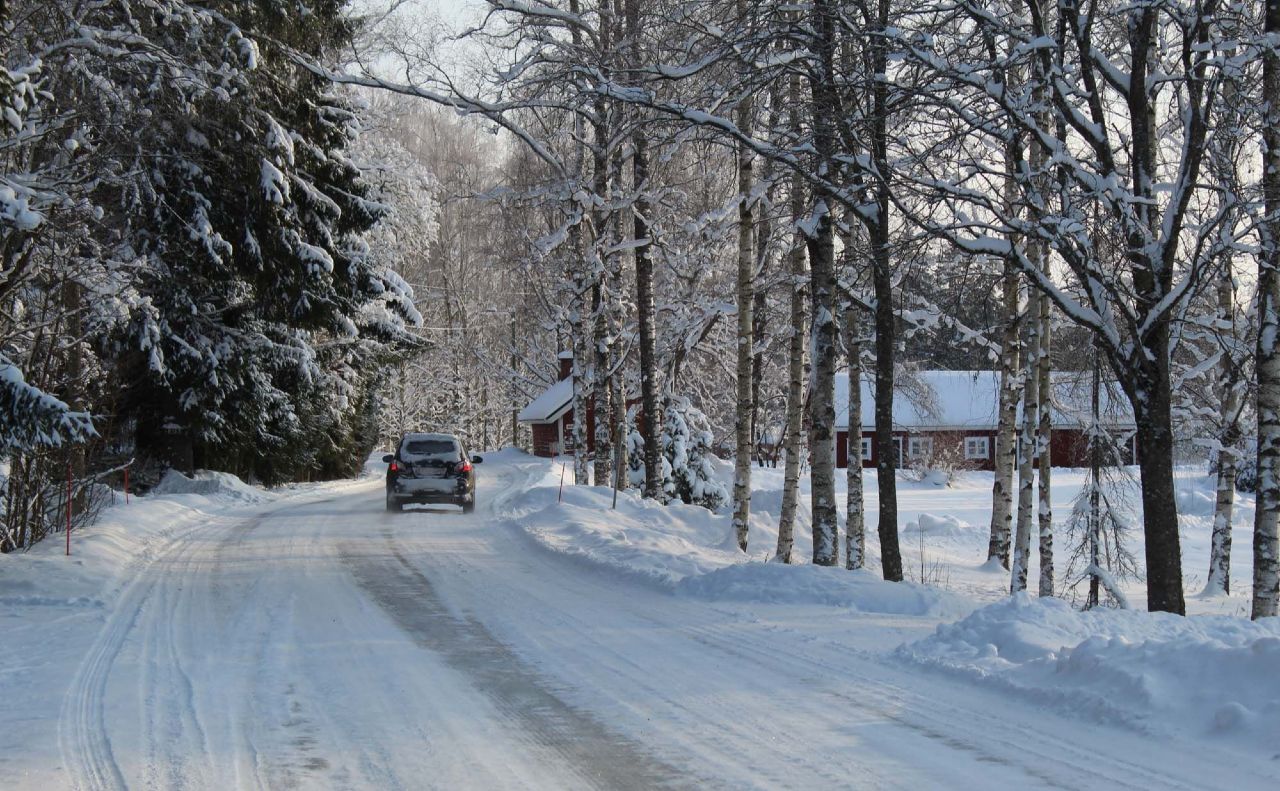У п’ятницю на дорогах Полтавщини буде слизько