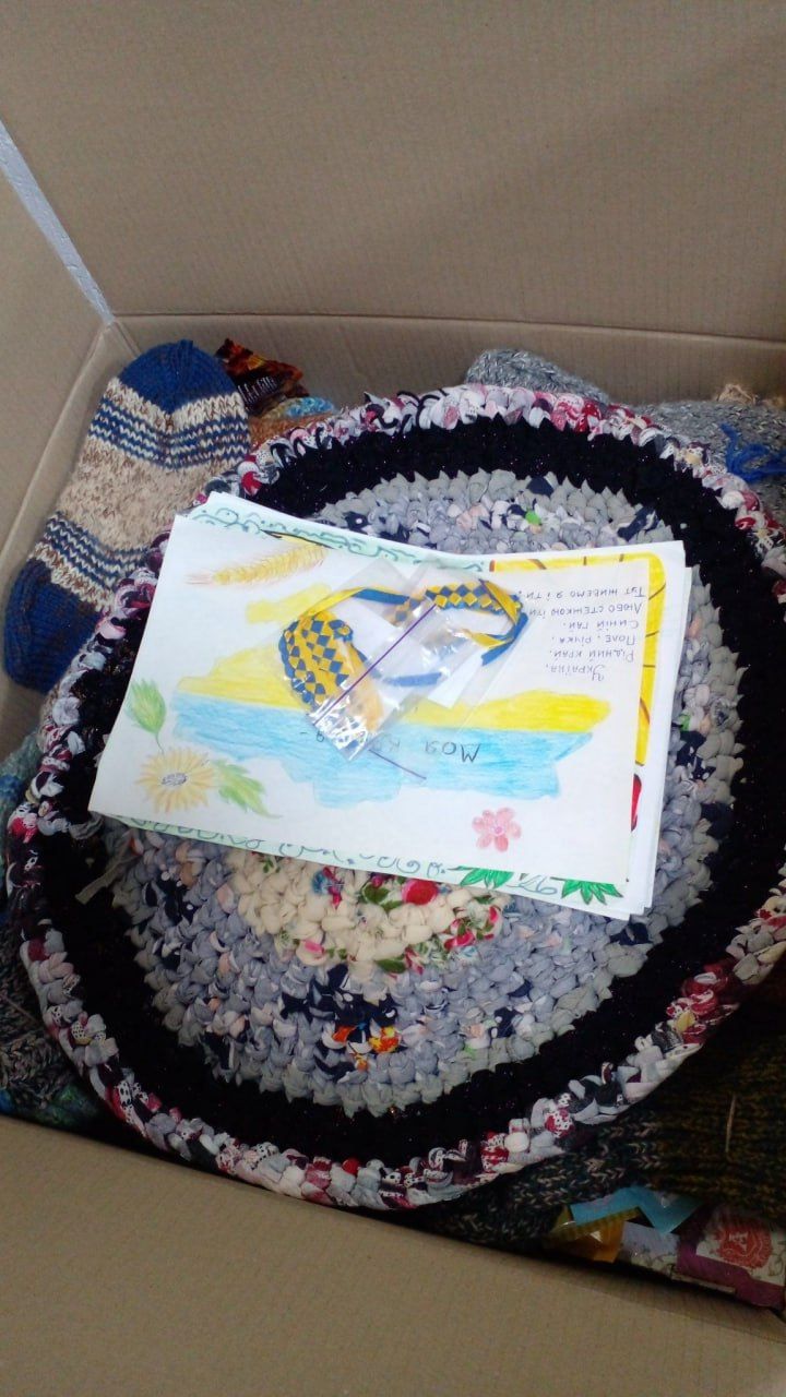 Із Решетилівки відправили гумвантажі для війська