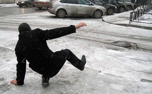 Обережно! На дорогах — ожеледиця!