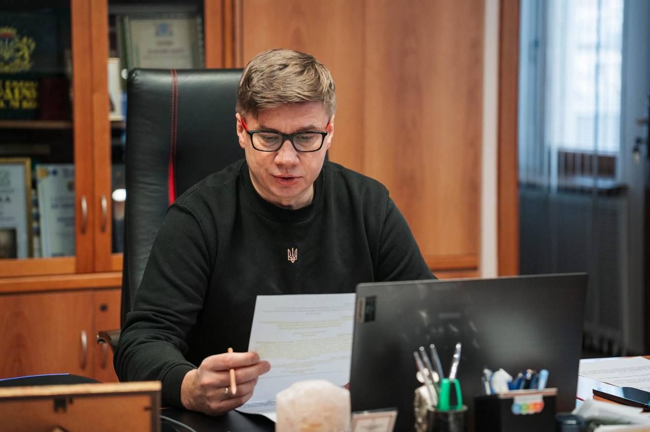 Обласні комунальні підприємства передали в оперативне управління військадміністрації