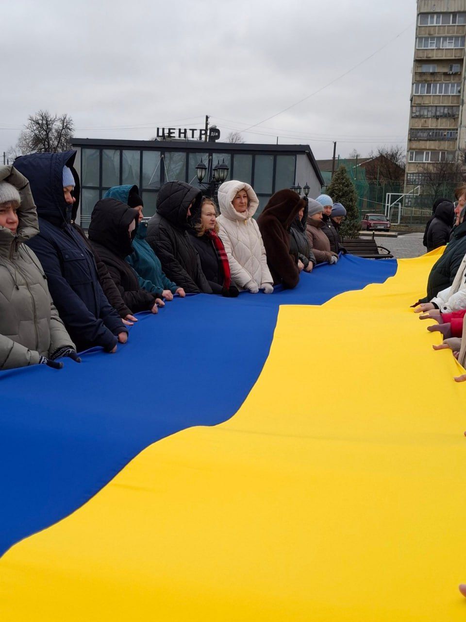 Працівники ВЦВК взяли участь у акції до Дня єднання
