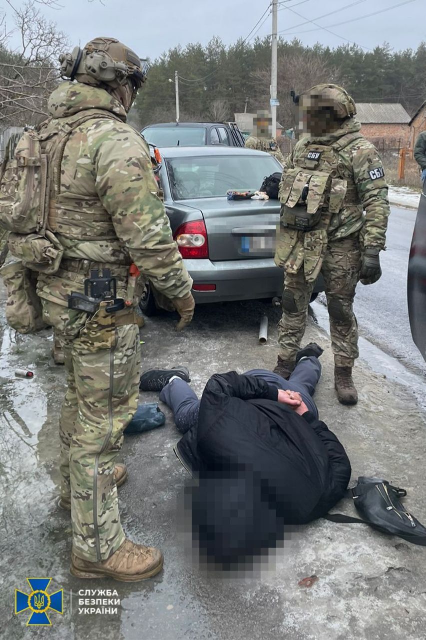 На Полтавщині ліквідували підпільну нарколабораторію