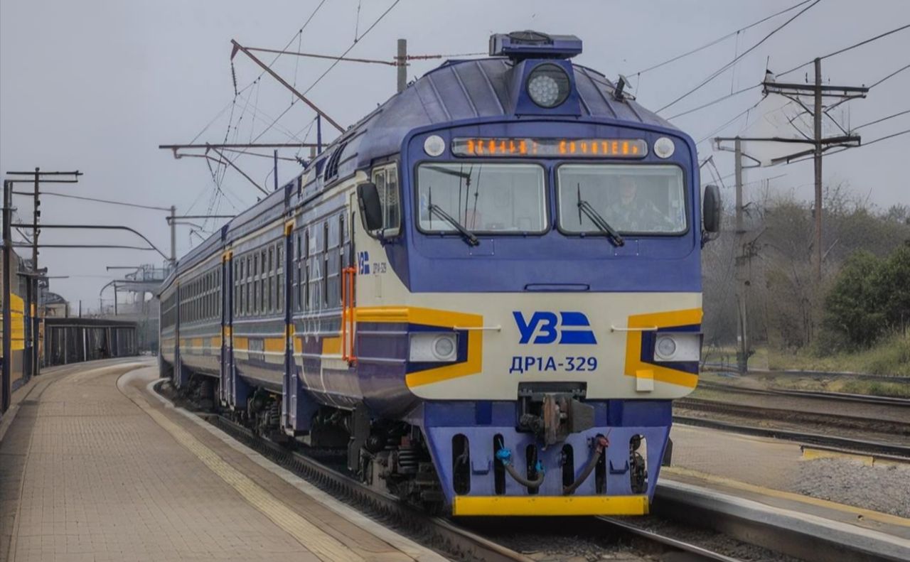 Із Полтави до Сум можна дістатися потягом