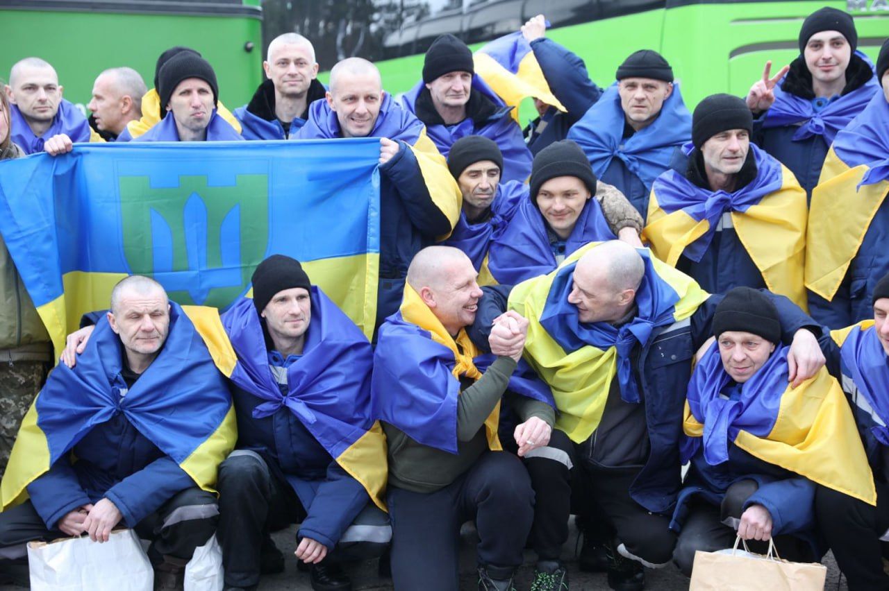 З російського полону звільнили ще 200 українців