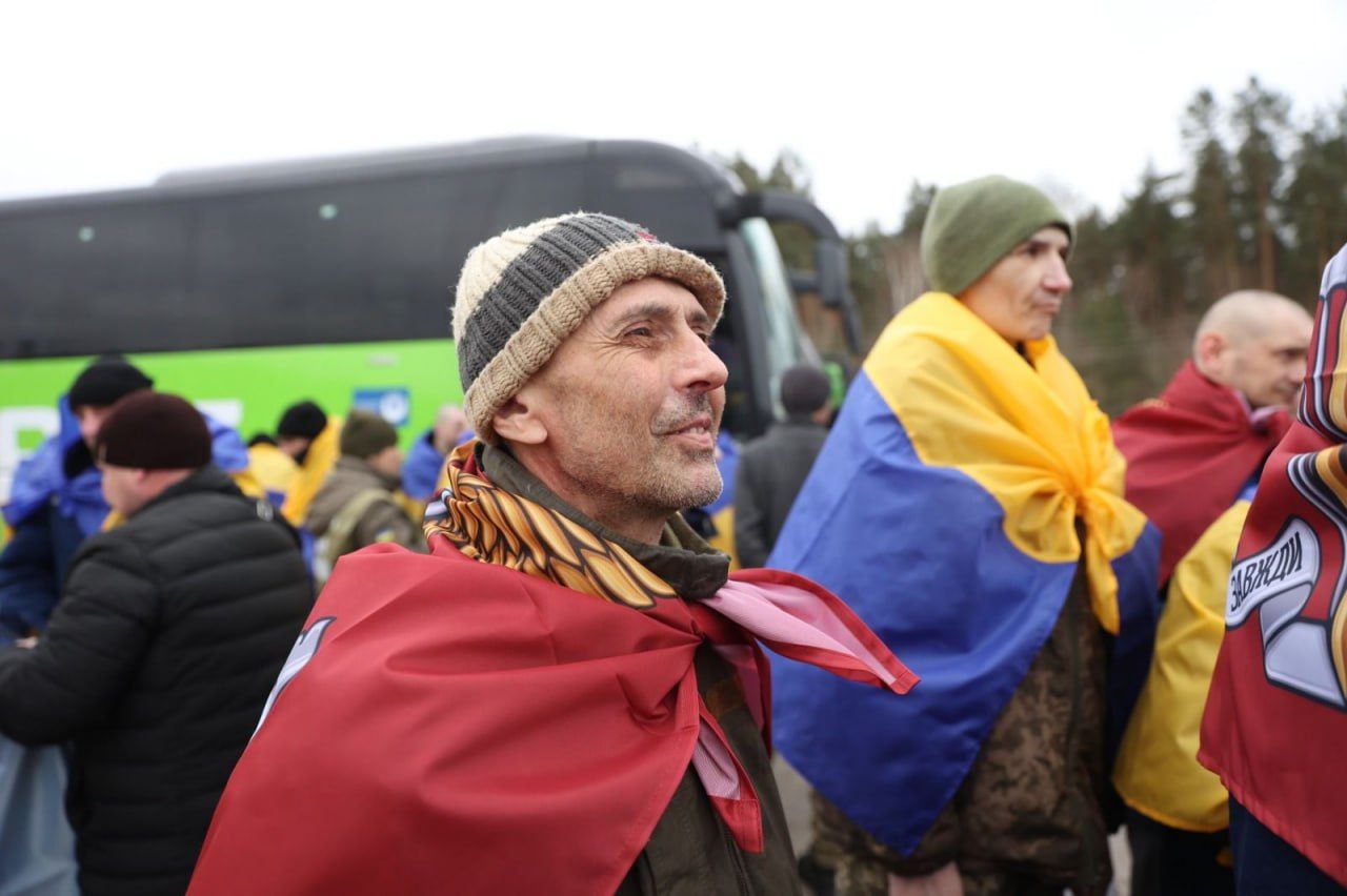 З російського полону звільнили ще 200 українців