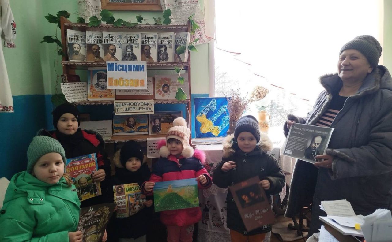 У бібліотеках працюють виставки, присвячені творчості Шевченка