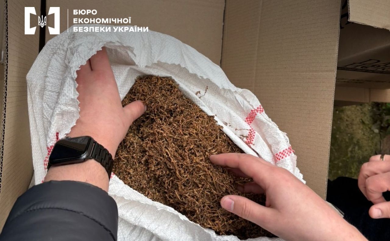 На Полтавщині викрило підпільне виробництво тютюну