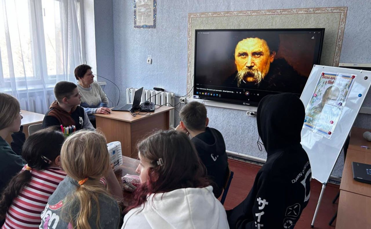У навчальних та мистецьких закладах громади відбулися Шевченківські дні