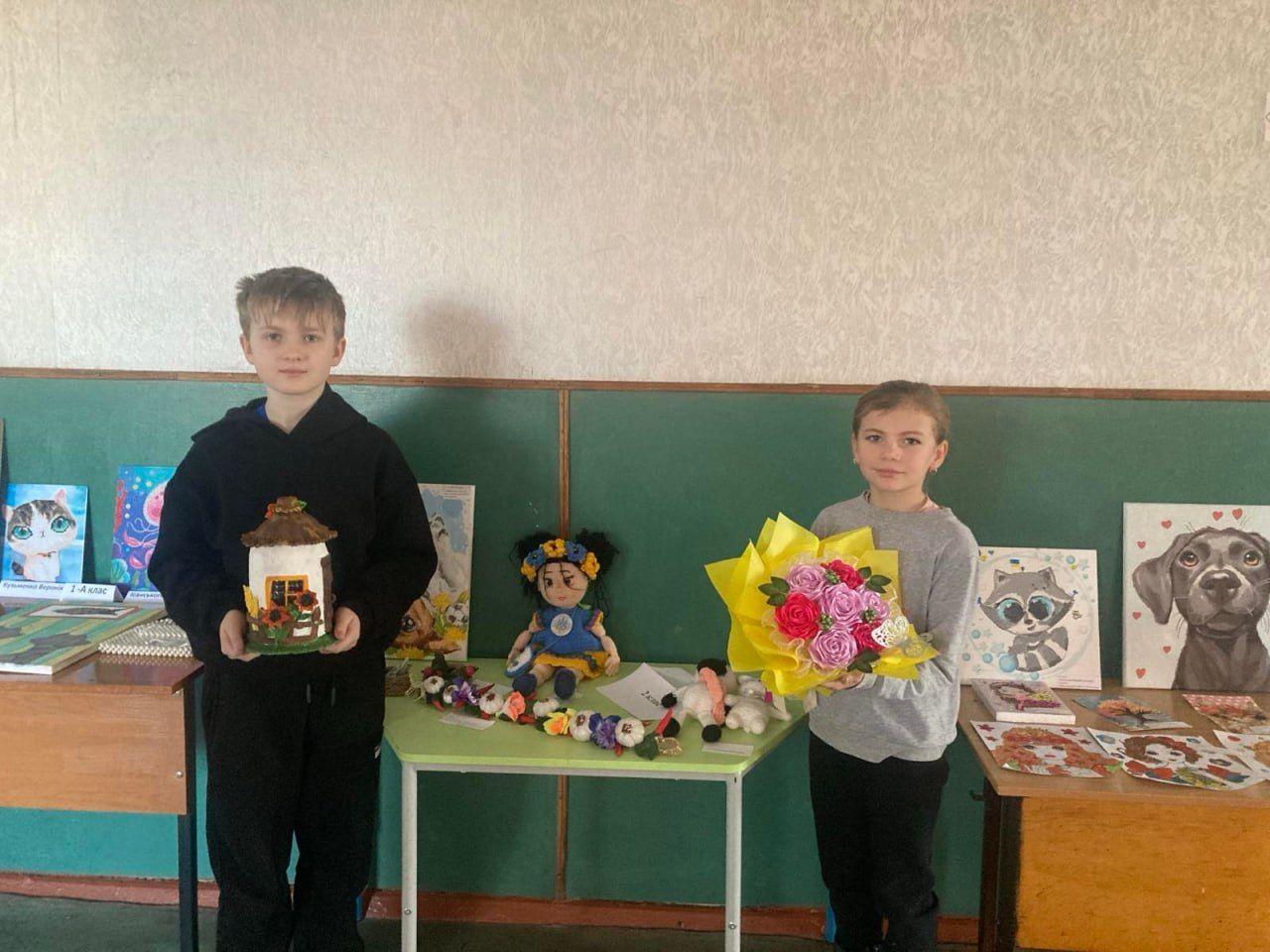 «Знай і люби свій край»: у Покровському навчальному закладі відбулося свято дитячої творчості та патріотизму