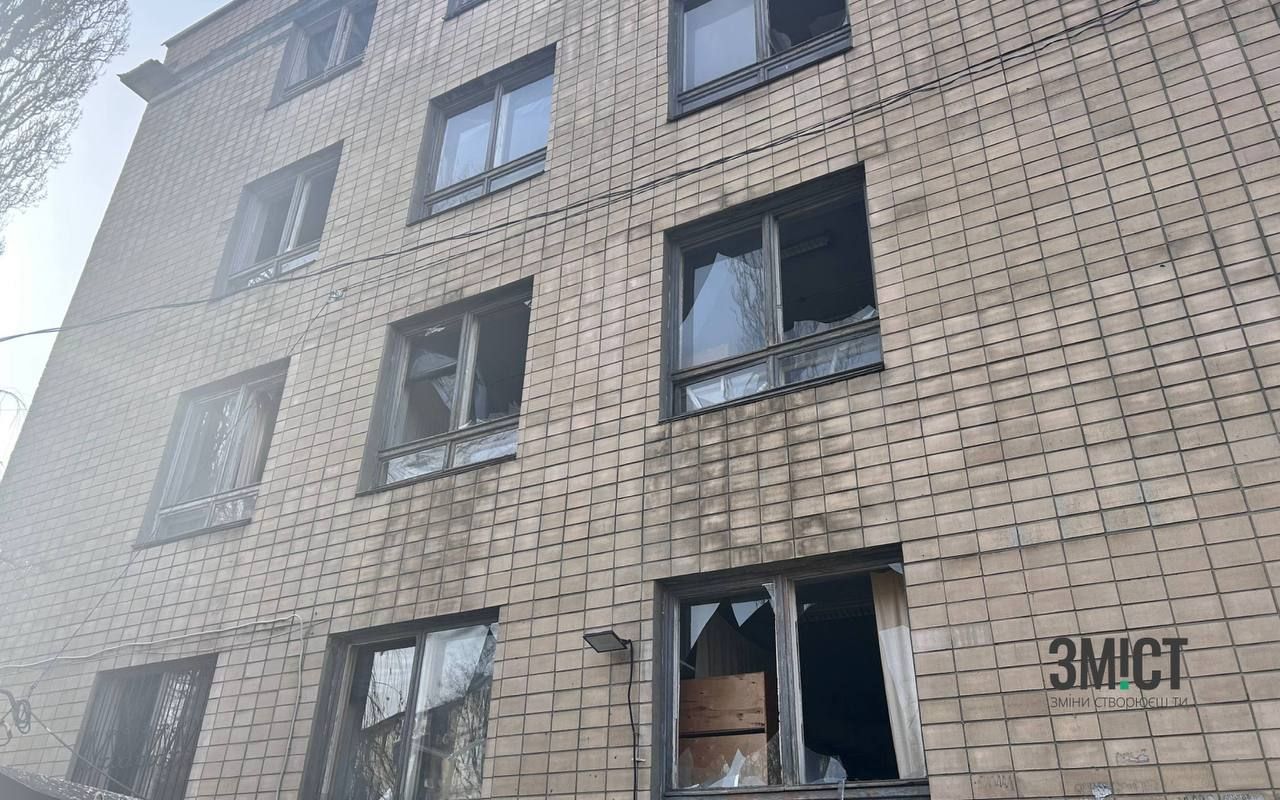 Поліція та СБУ документують наслідки воєнного злочину рф у Полтаві