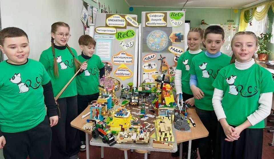 Робототехніки Решетилівської початківки отримали відзнаку фестивалю FIRST LEGO League