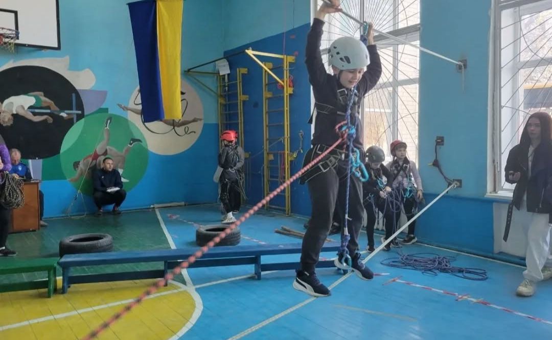 Юні туристи успішно виступили на змаганнях у Нехворощі